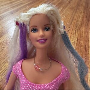 Vintage “Cool Clips” Barbie